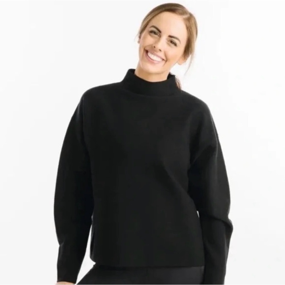 ZYIA onyx Asana sweater BNWT